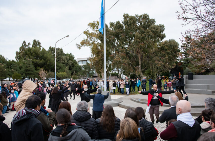  RADA TILLY CELEBRÓ UN NUEVO ANIVERSARIO DE LA INDEPENDENCIA