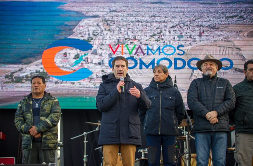  Juan Pablo Luque y Othar Macharashvili encabezaron la apertura oficial del Paseo Costero, un nuevo paso en la transformación de Comodoro