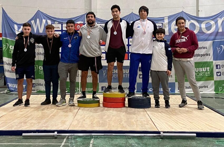  Levantamiento Olímpico: Farías y Solís clasificaron a los Juegos Nacionales Evita