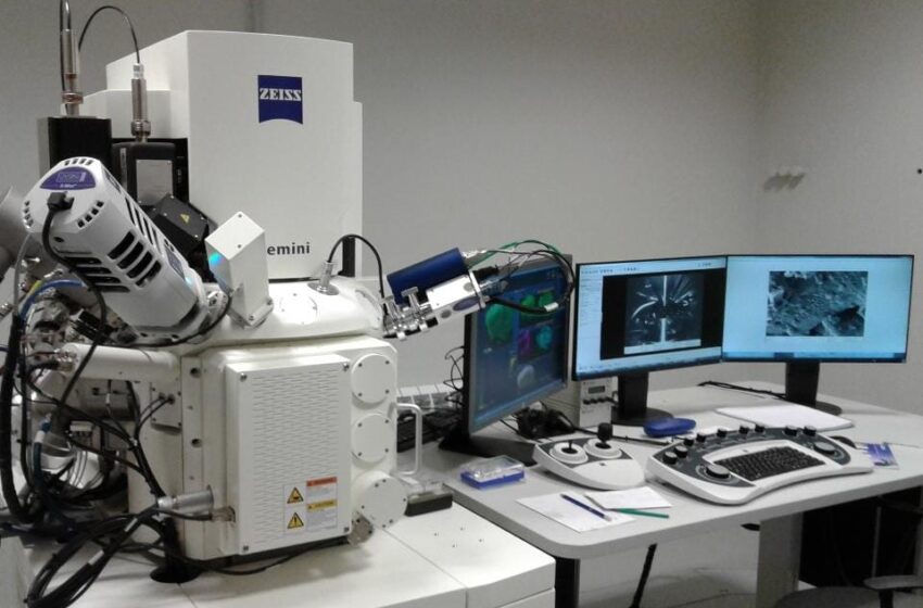  La Policía del Chubut y Aluar firmaron un convenio que permitirá el uso de microscopios electrónicos para la investigación de residuos de disparo
