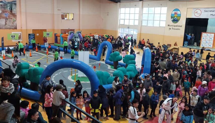  Cerca de 500 niños y niñas participaron del Parque Temático Vial en Trevelin