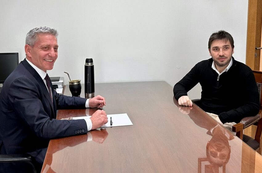  Arcioni recibió a Ignacio Torres para definir puntos específicos de cara al proceso de transición