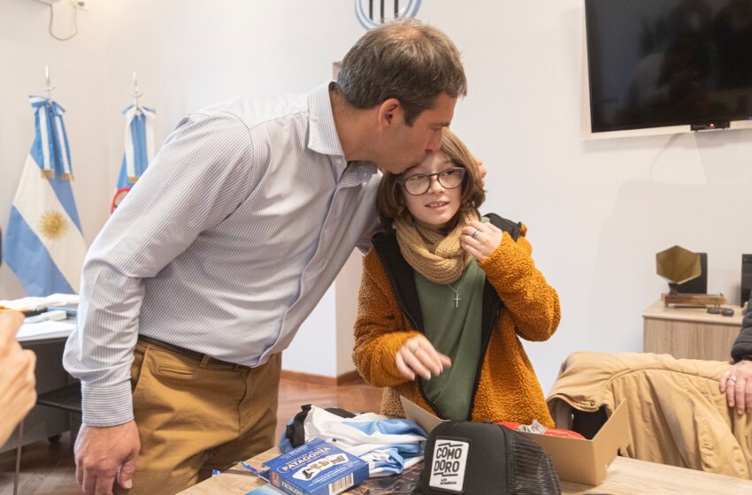  Luque recibió a Ian Moche, el niño que hablará de “Autismo en Primera Persona” en la Expo Funda 2023