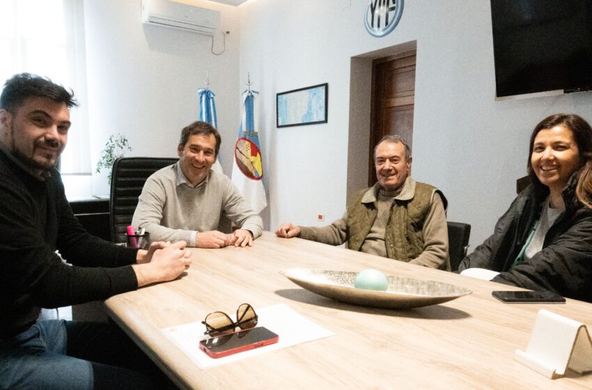  Luque recibió a los dueños de una reconocida fábrica de embutidos que se expande hacia zona norte