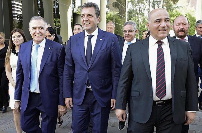  Massa: «El petróleo de los argentinos es de los argentinos»