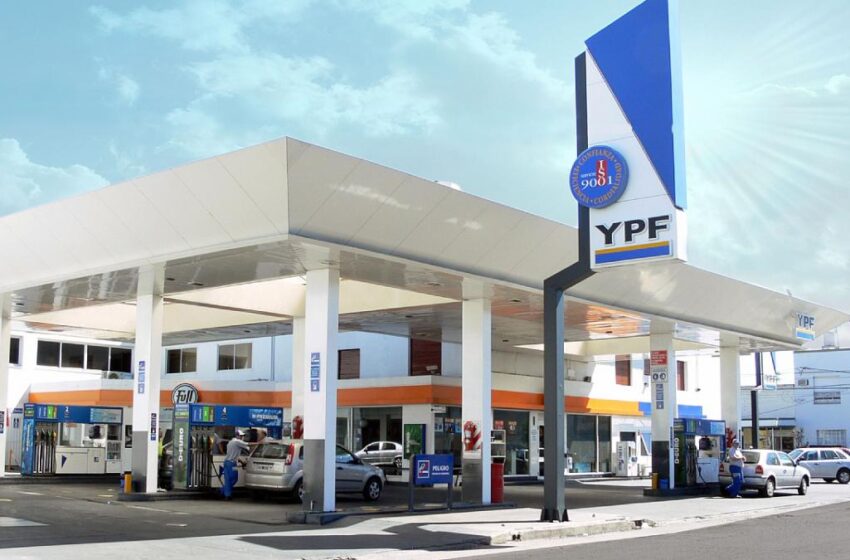  YPF y Axion también aumentaron 37% el precio de sus combustibles
