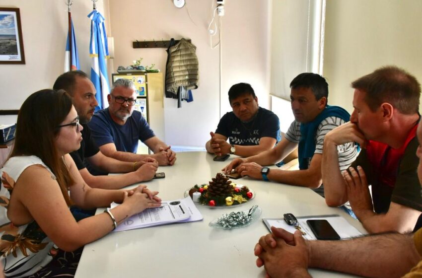  El vóley comodorense se prepara para sus competencias nacionales