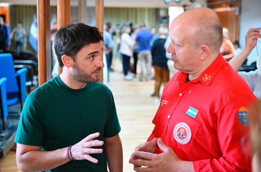  Torres firmó un convenio con Nación para disponer de medios aéreos que permitan combatir posibles incendios forestales