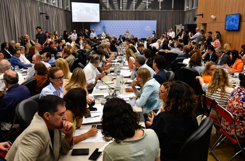  Segunda jornada de debate en Diputados por la «ley ómnibus»