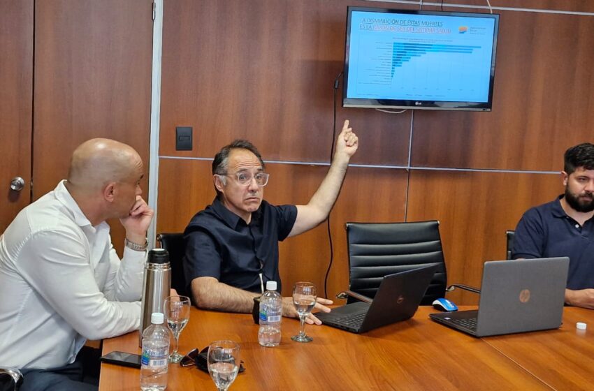  Provincia destacó que la Ley de Emergencia Sanitaria permitirá contratar los profesionales que hacen falta en los Hospitales