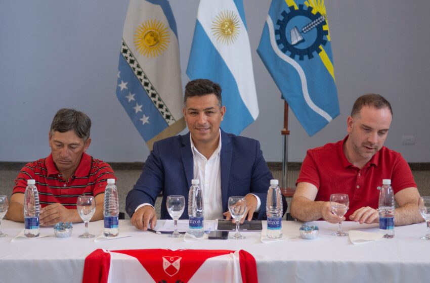  Balochi participó de la presentación de la Edición de Oro del Festival de Doma y Folklore