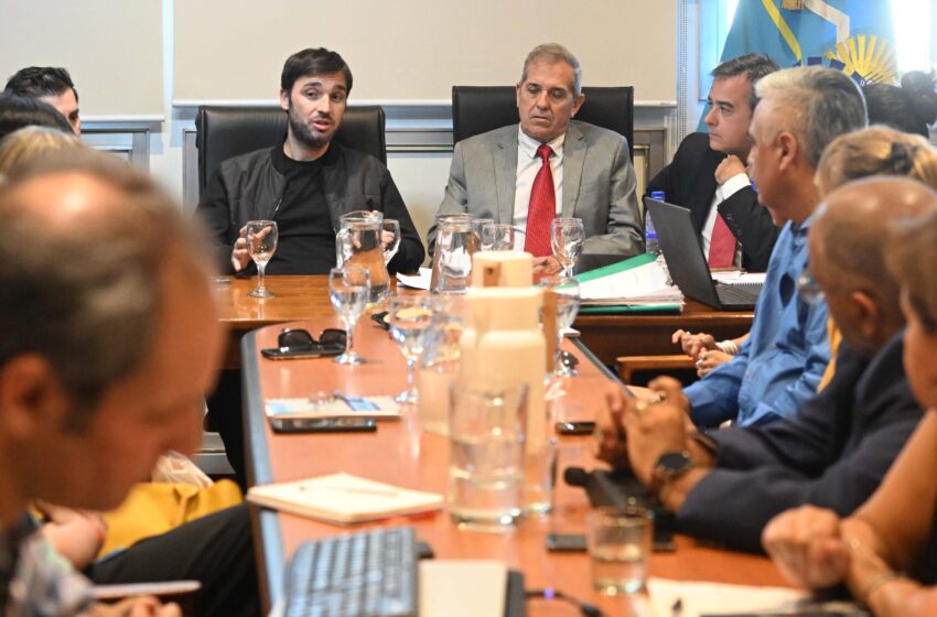  Torres anunció el “Incentivo Provincial Docente”