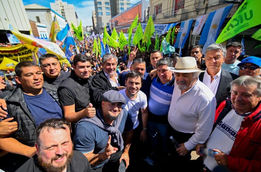  Torres: “Si el Gobierno no deja de pisarnos la cabeza, no va a salir una gota más de petróleo de esta provincia”