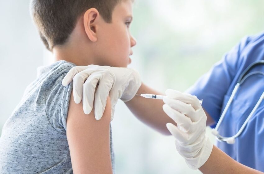  Provincia promueve la vacunación de niñas y niños en edad escolar
