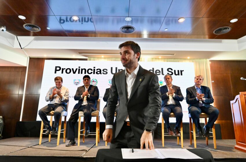  Torres fue designado como presidente del Tratado de la Región Patagónica