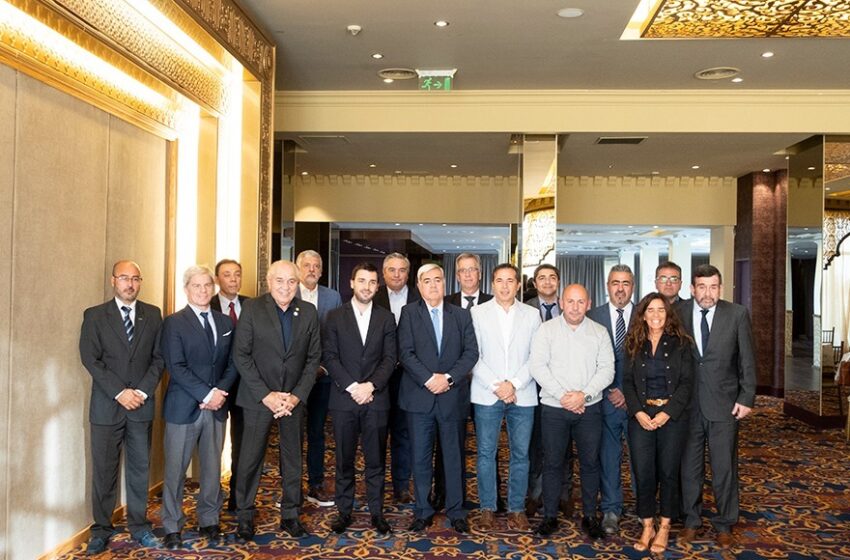  Torres encabezó la apertura del Encuentro Nacional de Procuradores en Puerto Madryn