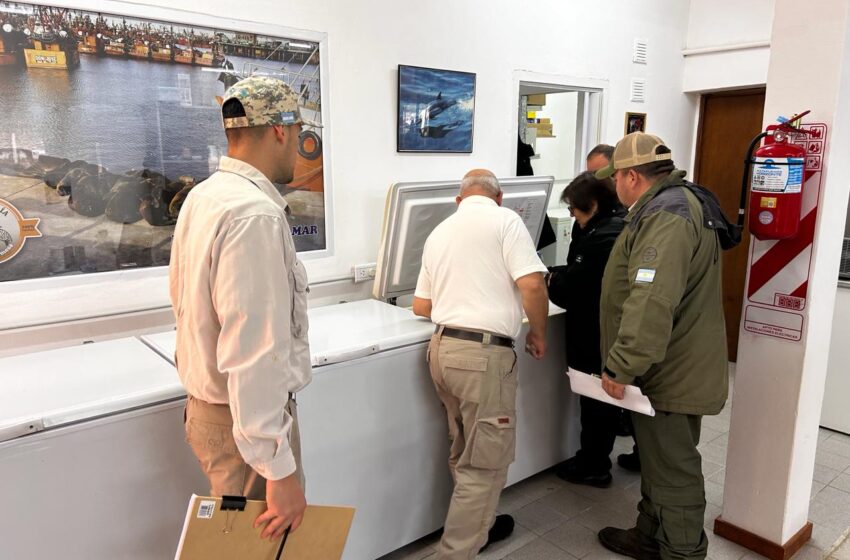  Provincia controla y fiscaliza productos pesqueros previo a Semana Santa