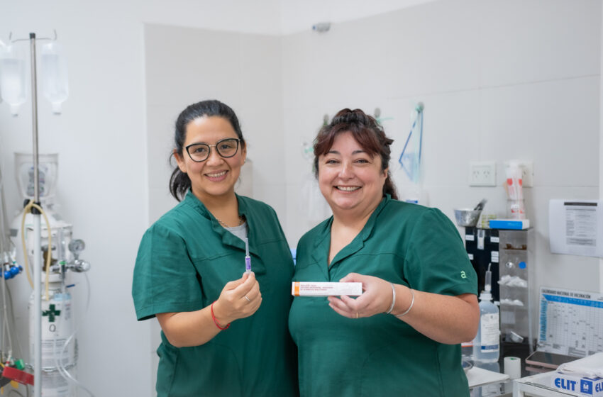  JORNADA DE VACUNACIÓN ANTIGRIPAL Y CONTRA EL VIRUS SINCICIAL EN EL CENTRO DE SALUD DE RADA TILLY