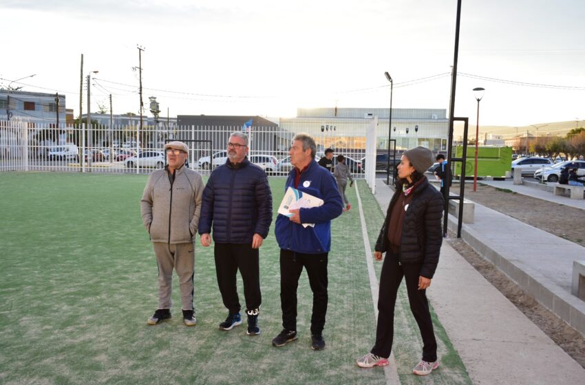  Se trabaja en el mantenimiento de los playones del barrio Pueyrredón