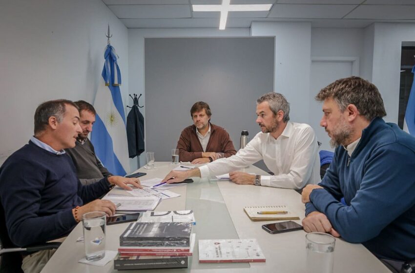  Provincia y Nación acuerdan reactivar obras de viviendas que estaban paralizadas