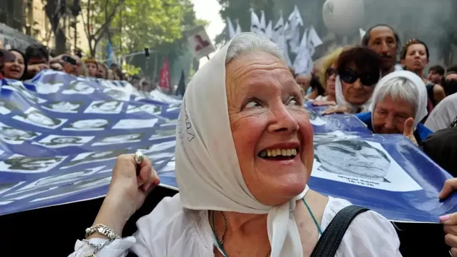  Murió Nora Cortiñas, histórica de Madres de Plaza de Mayo y militante de Derechos Humanos
