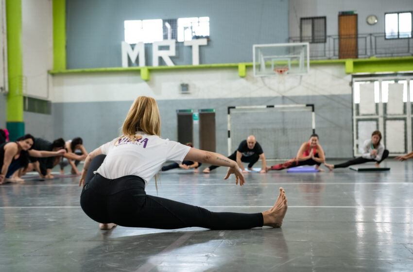  COMENZÓ VIBRA RADA TILLY, EL FESTIVAL DE YOGA Y BIENESTAR