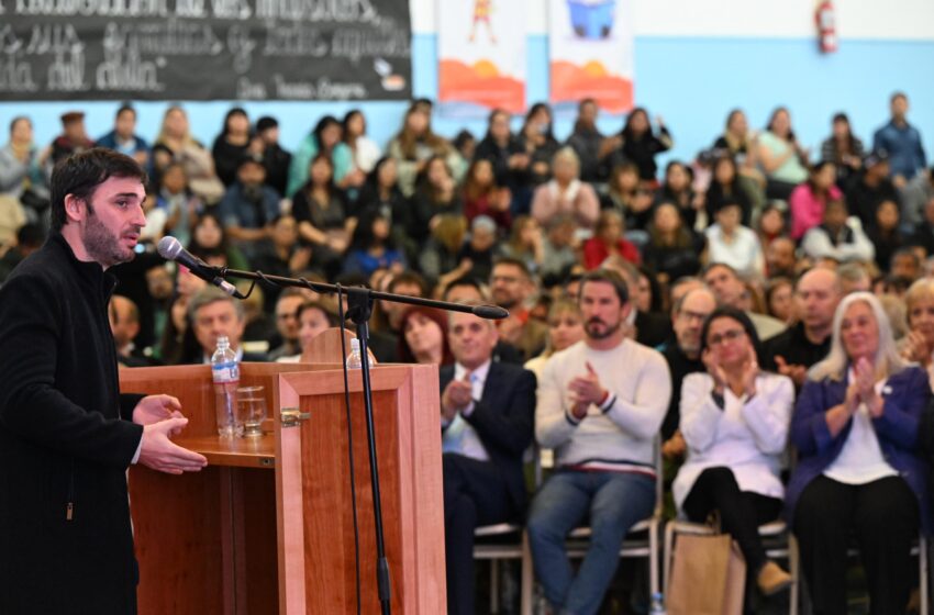  Torres: “Estamos lanzando el plan de alfabetización más ambicioso de la historia de Chubut”