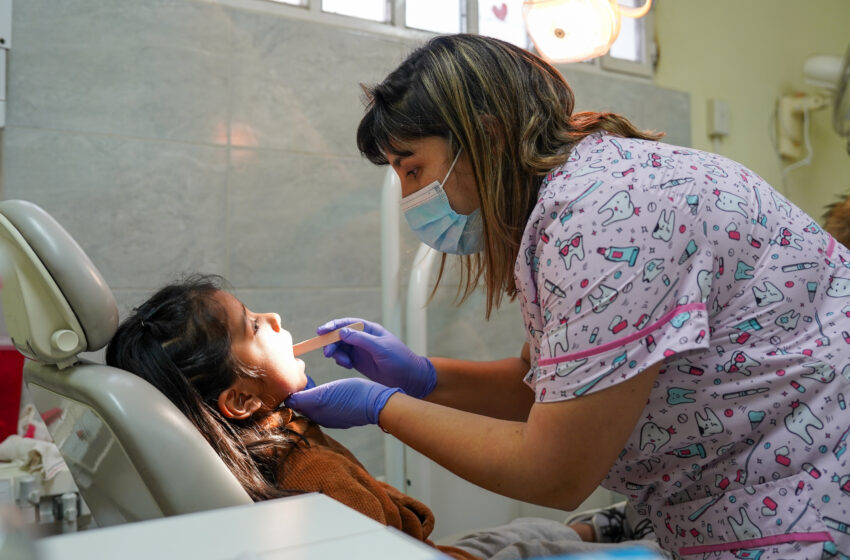  Se desarrolló una jornada de odontopediatría en el CAPS del barrio Moure