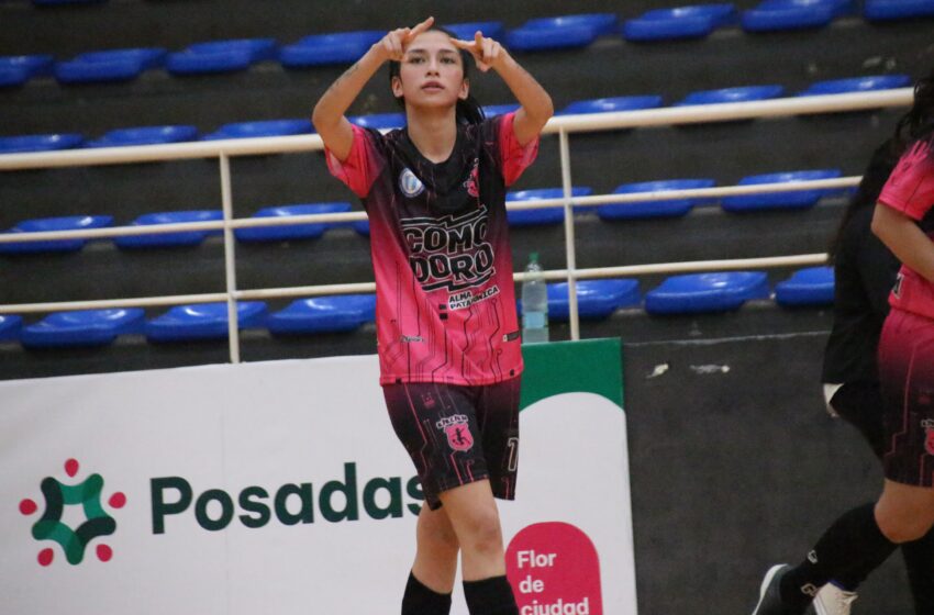  Futsal: La selección femenina de Comodoro accedió a las semifinales