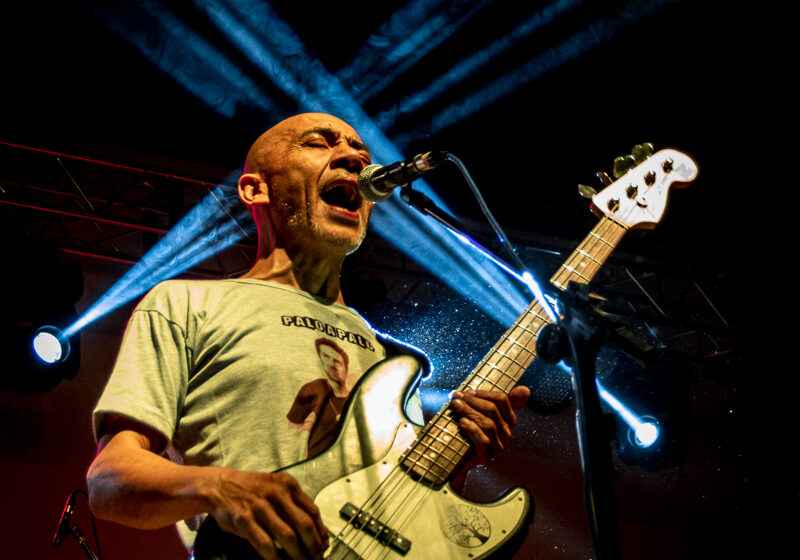  SHOW DE TITÍN NAVES EN EL CENTRO CULTURAL RADA TILLY