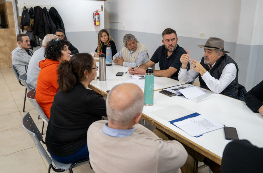  Macharashvili mantuvo un encuentro con vecinalistas del Juan XXIII para avanzar con el “Plan mi barrio”