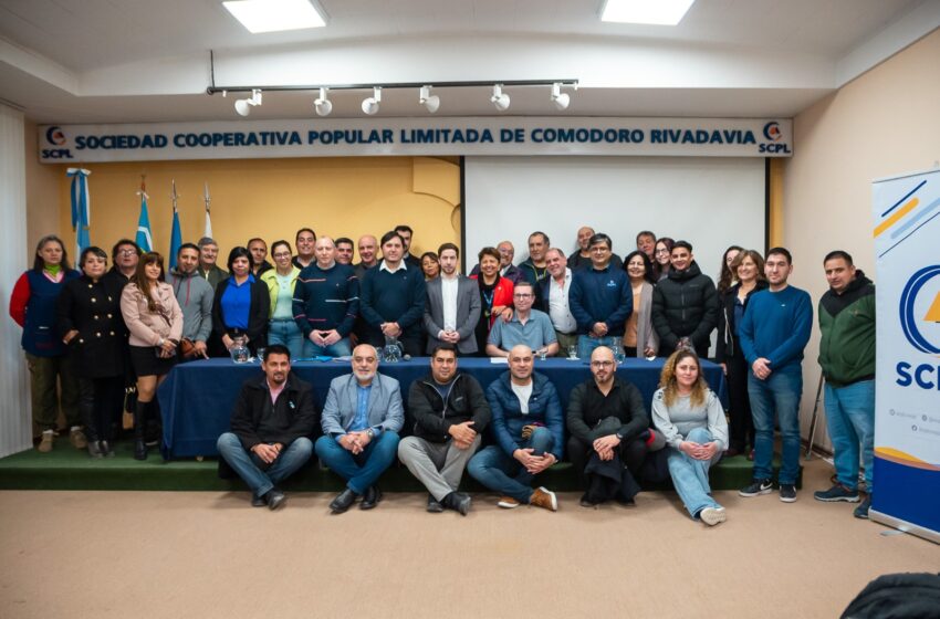  La SCPL celebró la firma de una gran obra de infraestructura energética junto a 35 entidades