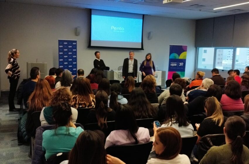  Empleados municipales se capacitan en temáticas vinculadas a la promoción y prevención de la salud