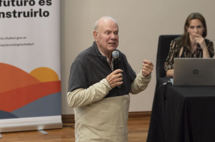  El secretario de Ciencia y Tecnología del Chubut fue nombrado Profesor Emérito por la Universidad Nacional de la Patagonia