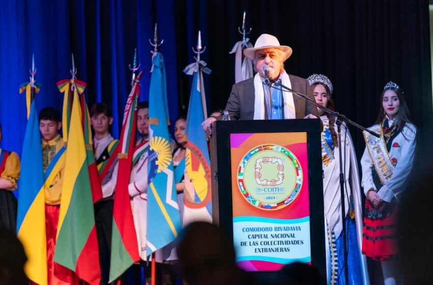  Othar participó del acto de inauguración de la 35° Feria de las Colectividades