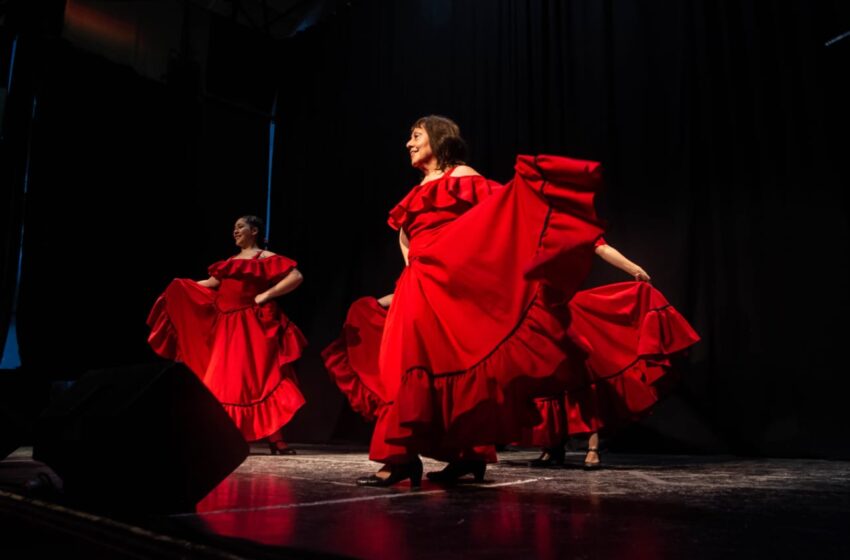  Othar acompañó los festejos por el centenario del Cine Teatro de Astra