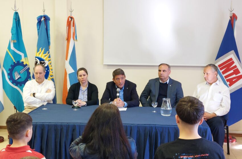  ASUMIÓ EL NUEVO DIRECTOR DEL CENTRO REGIONAL PATAGONIA SUR DEL INTA