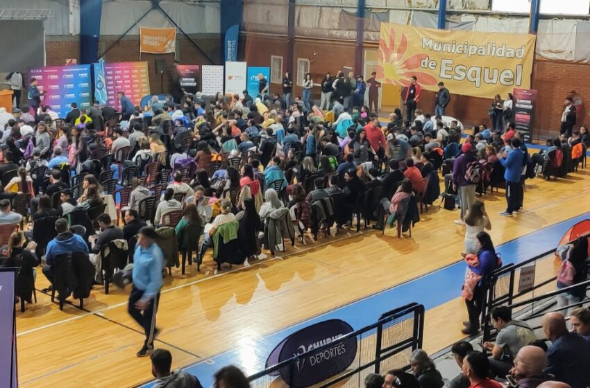  Con cerca de 500 participantes, comenzó el Simposio de Ciencias Aplicadas al Deporte organizado por el Gobierno Provincial