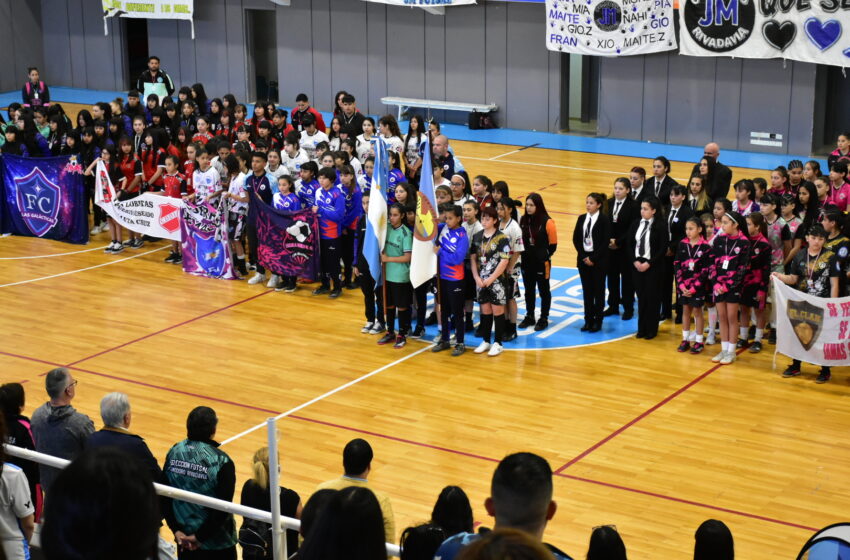 Futsal: Arrancó el primer Nacional de Clubes Femenino C13 y C15 en Comodoro