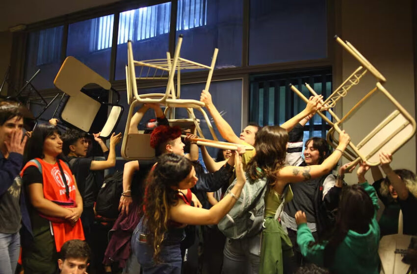  Tomas, vigilias y clases públicas: los estudiantes de universidades nacionales intensifican la protesta