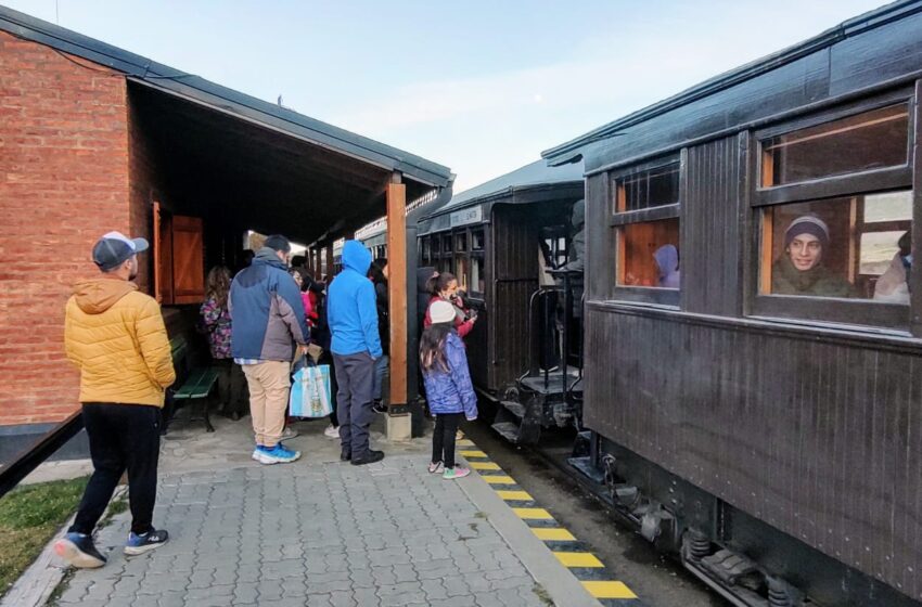 Ante la demanda de boletos, «La Trochita» agregó una salida adicional para este miércoles