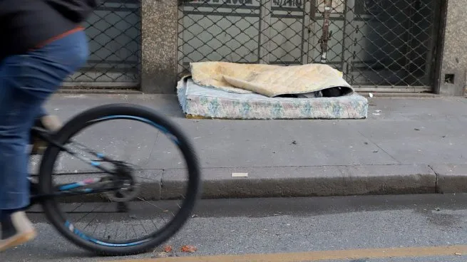  «Empobrecimiento poblacional»: en un año creció la desigualdad y el poder de compra salarial cayó 11%, según la UCA