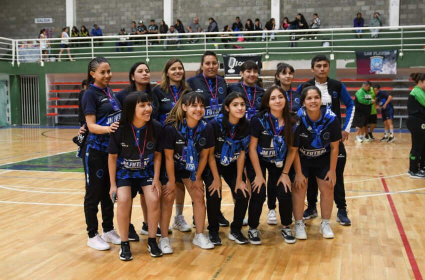  Futsal: JM cierra la fase de grupos de la DDH femenina en Caleta Olivia
