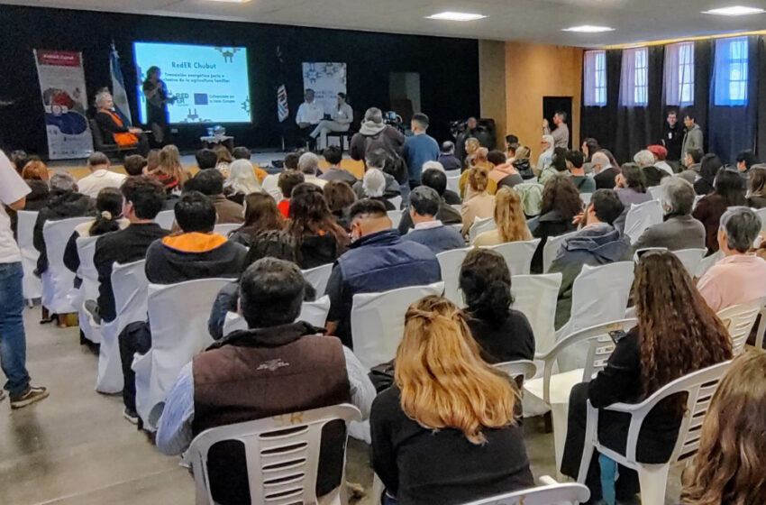  El Gobierno provincial refuerza el trabajo con instituciones para potenciar la agricultura familiar