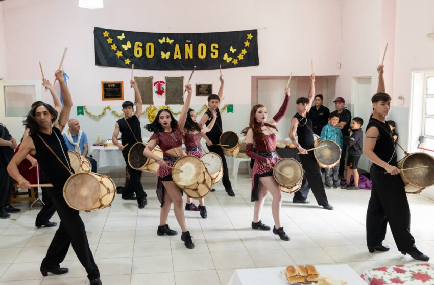  El Municipio acompañó los festejos por el 60° aniversario de la asociación vecinal de Restinga Alí