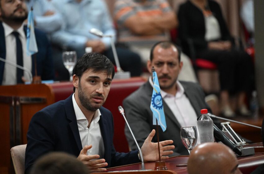  Torres destacó la aprobación de la Ley del 3×1 en la Legislatura y aseguró que «en Chubut vamos a tener un Estado eficiente, dinámico y austero»