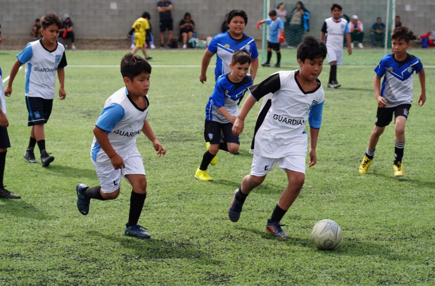  Se jugó la primera jornada del campeonato de fútbol de los Juegos Comunitarios