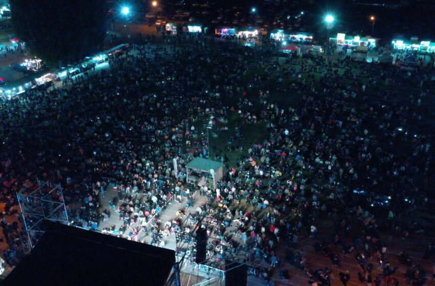  Torres destacó la masiva concurrencia a la 37º Fiesta Nacional de la Fruta Fina y aseguró que «no veíamos una celebración tan convocante desde 2015»