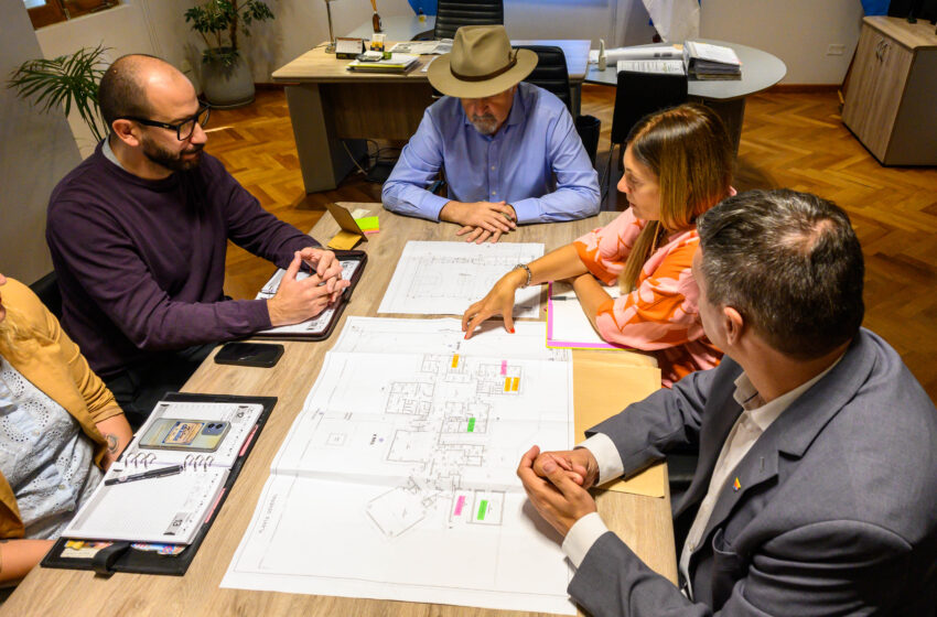  Othar y Papaiani planificaron el trabajo social en Comodoro