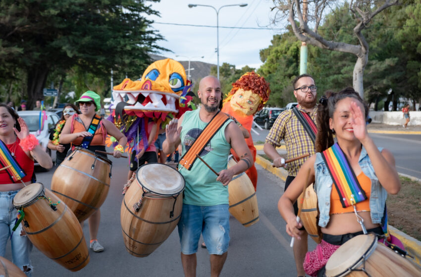 RADA TILLY FESTEJA EL CARNAVAL DEL MAR
